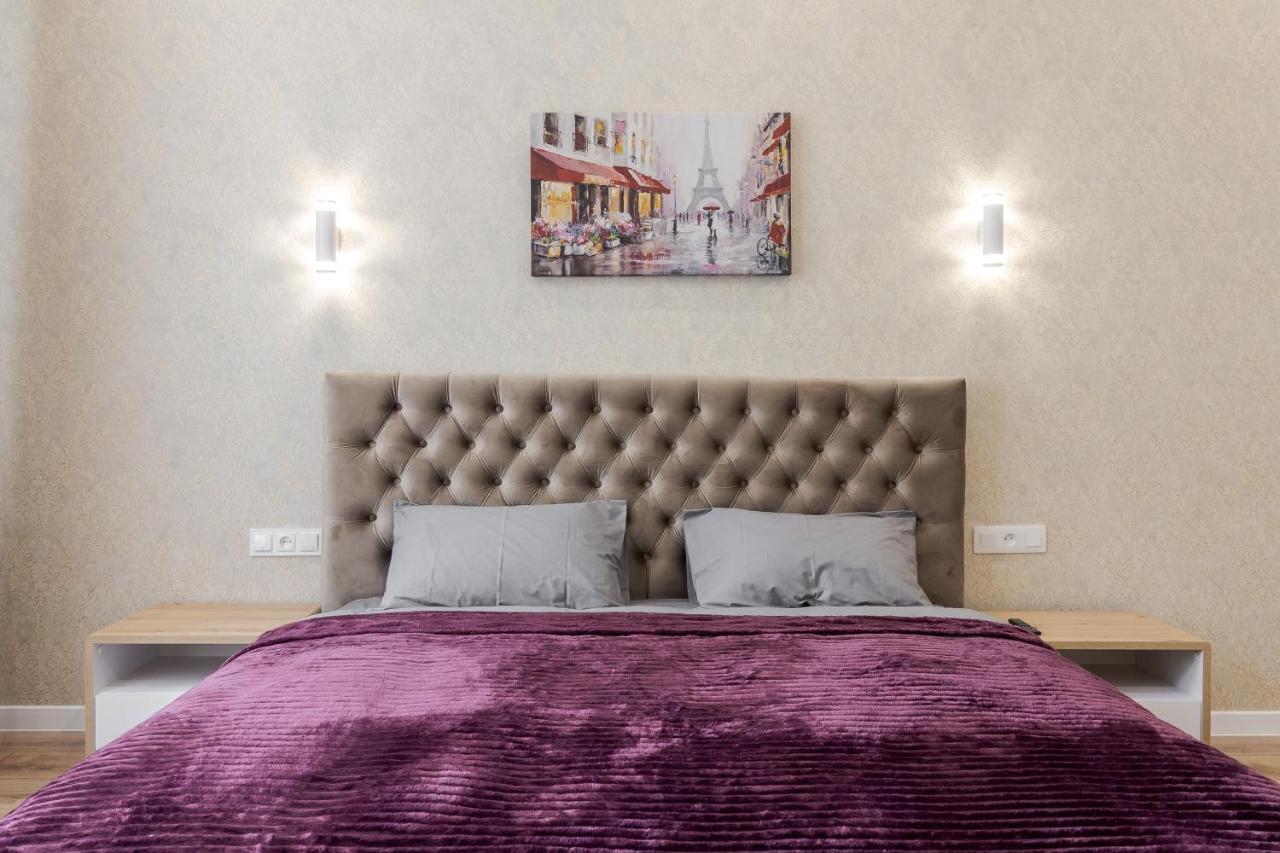 Luxury Flat In Downtown 2 Apartment Lviv Ngoại thất bức ảnh